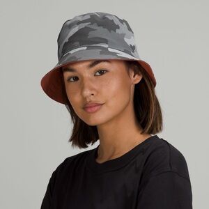 Lululemon Athletica Both Ways Reversible Bucket Hat Grey Camouflage & Terracotta